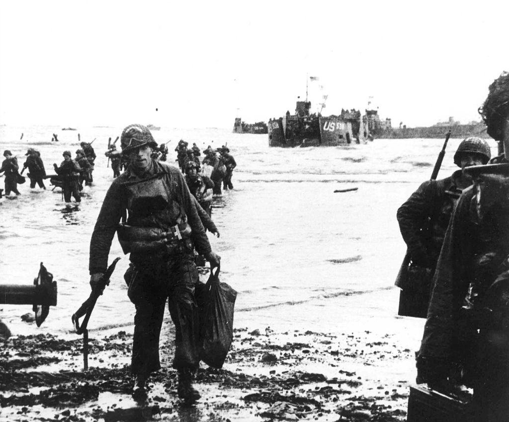 Utah Beach, US troops and amphibious landing craft June 6th 1944 - D-Day